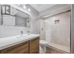 144 KEMP CRESCENT - 34