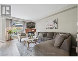 144 KEMP CRESCENT - 7