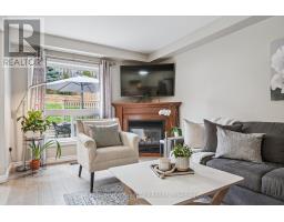144 KEMP CRESCENT - 8