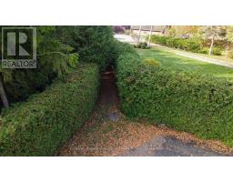 LT 17 PL 594 COURTNEY COURT - 19