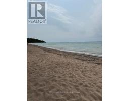 LOT 4 PLAN 590 CEDAR BANK LANE W - 1