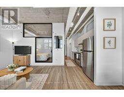 304 - 120 HURON STREET - 18
