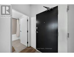 304 - 120 HURON STREET - 6
