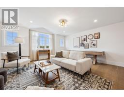 645 ANTON CRESCENT - 12
