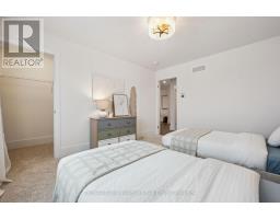 645 ANTON CRESCENT - 14
