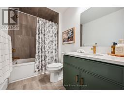 645 ANTON CRESCENT - 16