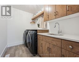 645 ANTON CRESCENT - 20