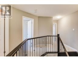 77 JOHN BRABSON CRESCENT - 35