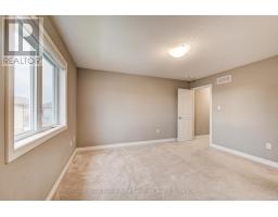 77 JOHN BRABSON CRESCENT - 39