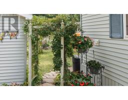 10 HURON LANE - 35