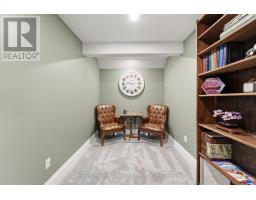 593 MORRISON CRESCENT - 36