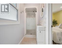 18 JUNE AVENUE - 21