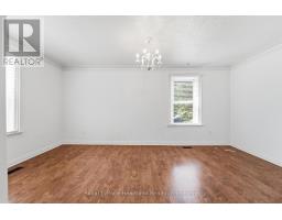 82155 LONDON ROAD - 10