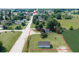 82155 LONDON ROAD - 39