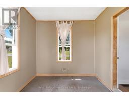 82155 LONDON ROAD - 6