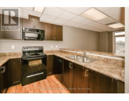 403 - 2 COLONIAL DRIVE - 29