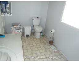 281 TURNBERRY STREET - 23