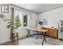 194552 13 GREY ROAD - 10