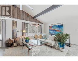 194552 13 GREY ROAD - 17