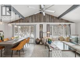 194552 13 GREY ROAD - 18