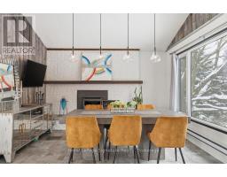 194552 13 GREY ROAD - 20