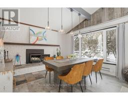 194552 13 GREY ROAD - 21