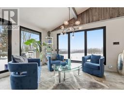 194552 13 GREY ROAD - 26