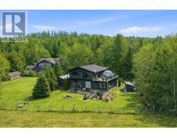 194552 13 GREY ROAD - 3
