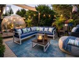 194552 13 GREY ROAD - 33