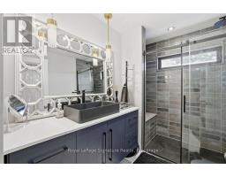 194552 13 GREY ROAD - 9