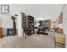 12 TOBEY AVENUE - 28