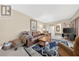 12 TOBEY AVENUE - 7