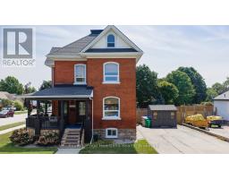 5 BRITANNIA ROAD W - 2