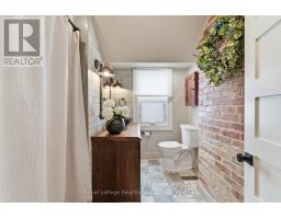 5 BRITANNIA ROAD W - 21