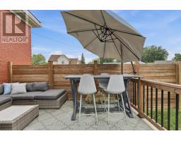 5 BRITANNIA ROAD W - 25