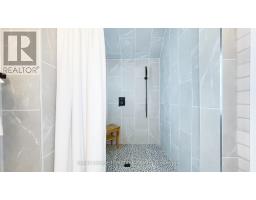 5 BRITANNIA ROAD W - 43