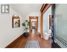 5 BRITANNIA ROAD W - 8