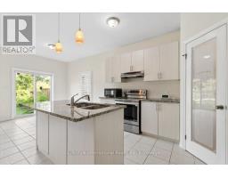 242 MOORLANDS CRESCENT S - 14