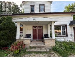 204 MINNIE STREET - 2