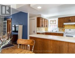 19 YOUNGS STREET - 9