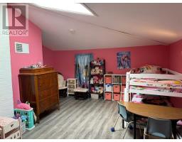 552 11TH AVENUE - 15