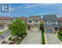 43 GOLDENVIEW DRIVE - 37