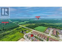 43 GOLDENVIEW DRIVE - 40