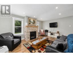 56 MAIN STREET E - 11