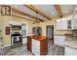 56 MAIN STREET E - 16