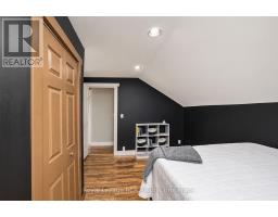56 MAIN STREET E - 27
