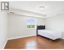 402 - 221 ADELAIDE STREET - 12