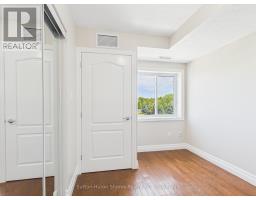 402 - 221 ADELAIDE STREET - 17