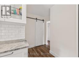 18 WILLOWDALE STREET - 12