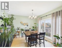 4 SCOTT CRESCENT - 10